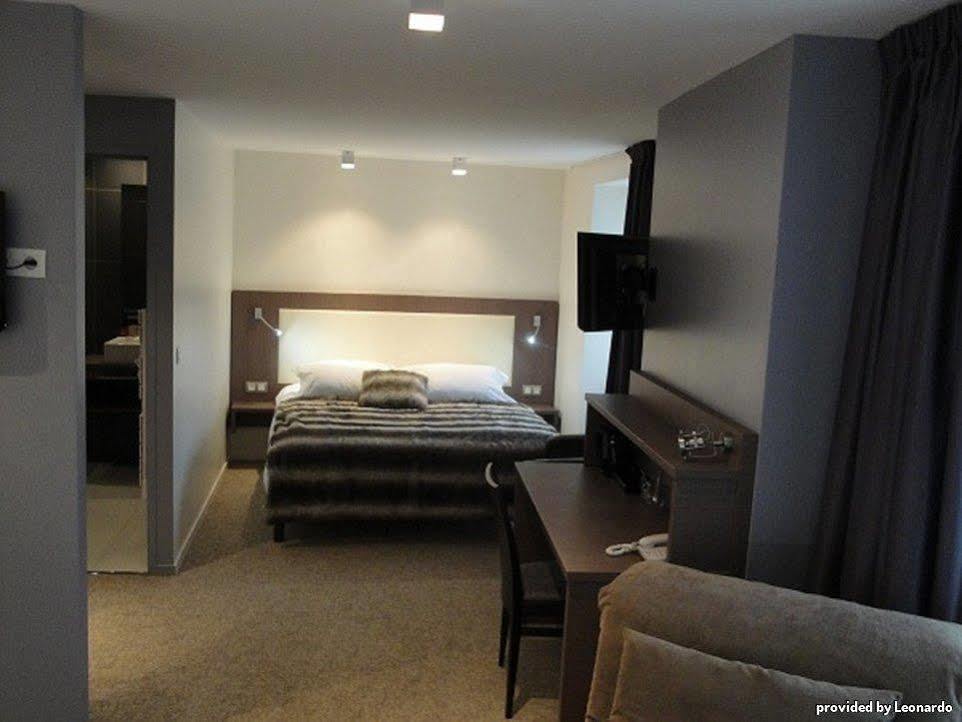 Hotel Le Benhuyc Binic Esterno foto