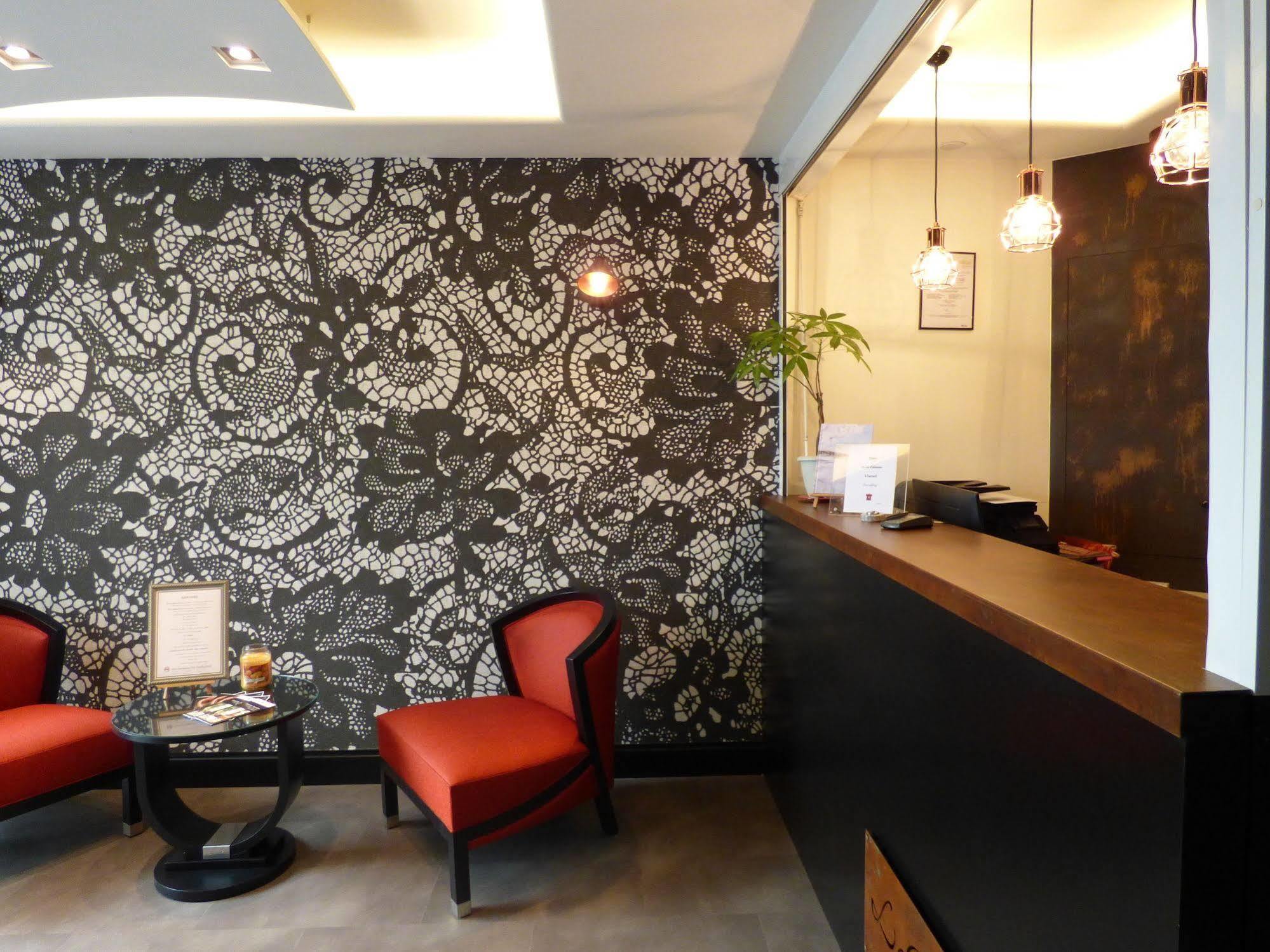 Hotel Le Benhuyc Binic Interno foto
